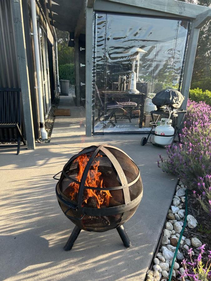 The Shed With A View Mahana Exterior foto